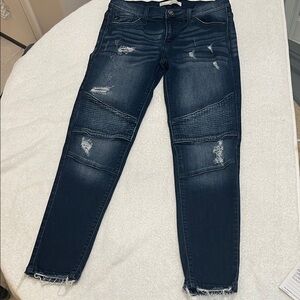 Y2k Curve Hugging Distressed Dk Blue Unique Spring Jeans Raw Hem Knee Patch 26